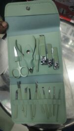 Nail Clippers Set, 16pcs Manicure & Pedicure Tools - Image 3